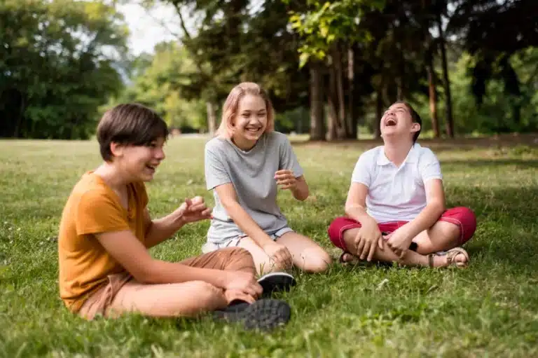 Why Outdoor Therapy Helps Teens and Young Adults Heal